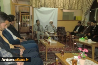 نشست صمیمی اساتید با امام جمعه محترم شهرستان به مناسبت روز وحدت حوزه ودانشگاه