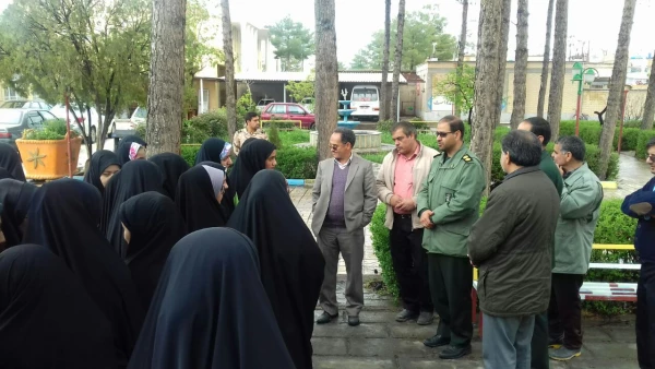 من هم یک سپاهی هستم