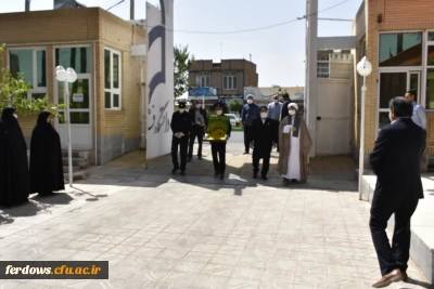 به مناسبت دهه کرامت حضور خادمان حرم حضرت امام رضا(ع) و آوردن پرچم بارگاه مقدس آن حضرت به واحد بنت الهدی صدر فردوس