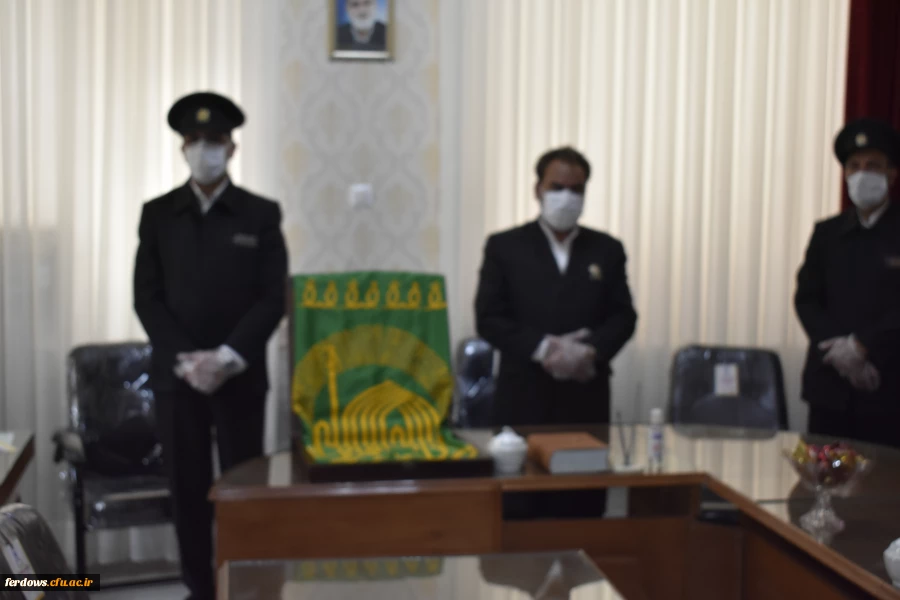 به مناسبت دهه کرامت حضور خادمان حرم حضرت امام رضا(ع) و آوردن پرچم بارگاه مقدس آن حضرت به واحد بنت الهدی صدر فردوس 5