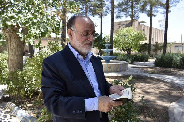 یاد استاد دانشمند وفاضل و عارف مرحوم دکتر مدبر عزیزی در سالروز تولدشان  2