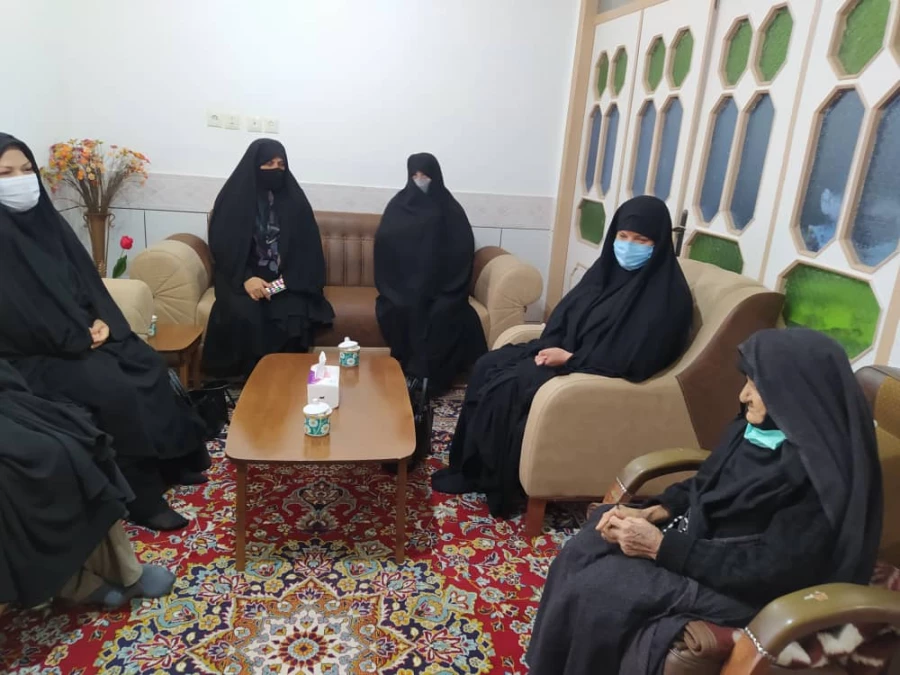 دیدار با مادر شهید والامقام گمنام 3