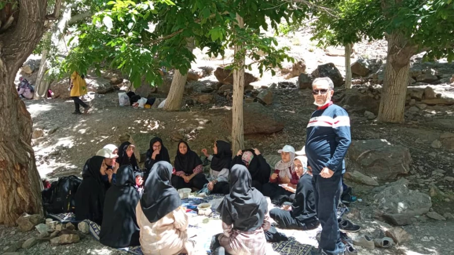 اردوی تفریحی-زیارتی به روستای ییلاقی کریمو در شهرستان سرایان 5