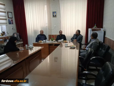 بازدید فرماندار و روسای شورای شهر از دانشگاه 