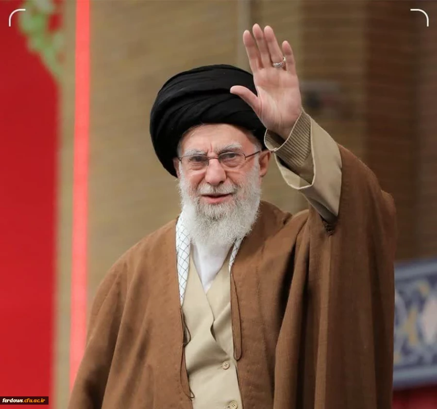 امام خامنه ای در دیدار هزاران نفر از زنان و دختران 2