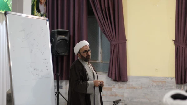 زمان: سه شنبه ۲۶ فروردین ۱۴۰۴، ساعت 20:30   
