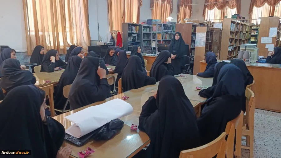 حضور دانش آموزان دبیرستان امام رضا(ع) در دانشگاه فرهنگیان 2