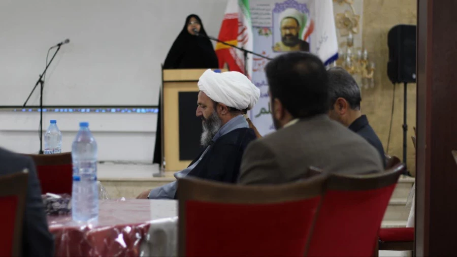 شانزدهم اردیبهشت ماه ۱۴۰۴  
مجموعه  هتل سنتی عماد نظام 2