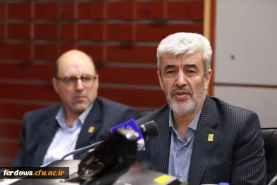 تلاش برای مرجعیتِ علمیِ تعلیم و تربیت

دکتر برزوئی در جمع مدیران دانشگاه فرهنگیان استان تهران: 